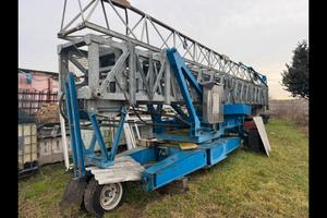 Macchina edile - GRU vicario 185/10PS 28m