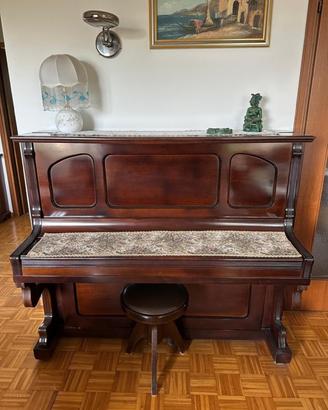 pianoforte in legno