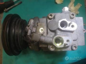 Compressore aria condizionata TOYOTA HDJ80