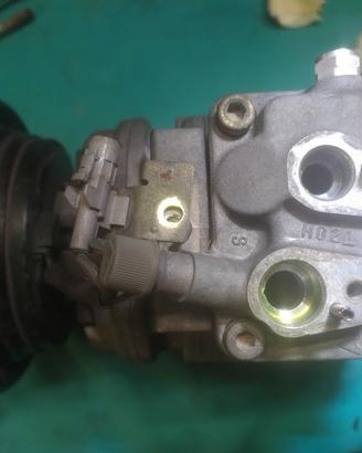 Compressore aria condizionata TOYOTA HDJ80