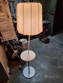 Lampada abatjour con ricarica Wireles