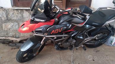 Zontes 310T in buone condizioni 