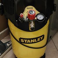 COMPRESSORE 1.5 HP - 10 BAR - 24 LT