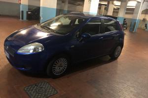 Fiat Punto blu