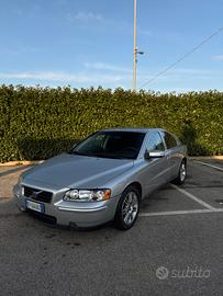 Volvo S60 2.4d 163cv Berlina