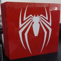 PS4 SLIM PRO 1TB Edizione limitata spiderman