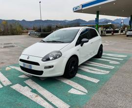 FIAT Grande Punto 1.3 Multijet / Ok neopatentati