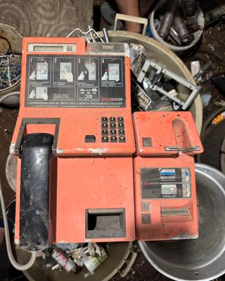 Gettoniera telefonica