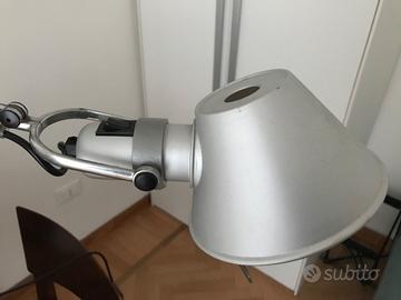 Lampada da tavolo Tolomeo di Artemide