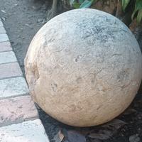 Palla di pietra di catapulta 