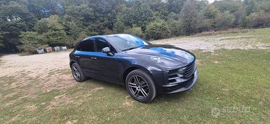 PORSCHE Macan 2.0