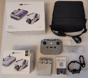 DJI Mini 4 PRO Fly More combo - Drone NUOVO