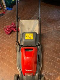 Taglia erba elettrico da giardino Honda