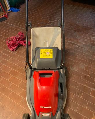 Taglia erba elettrico da giardino Honda