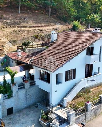 VILLA SINGOLA A TRANA