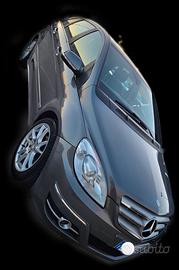 MERCEDES B200 CDI MANUALE