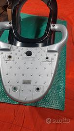 maniglione aprilia scarabeo 50