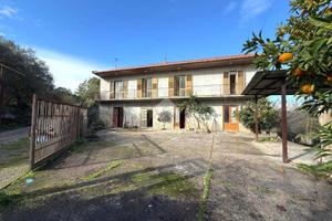 CASA INDIPENDENTE A LIMATOLA