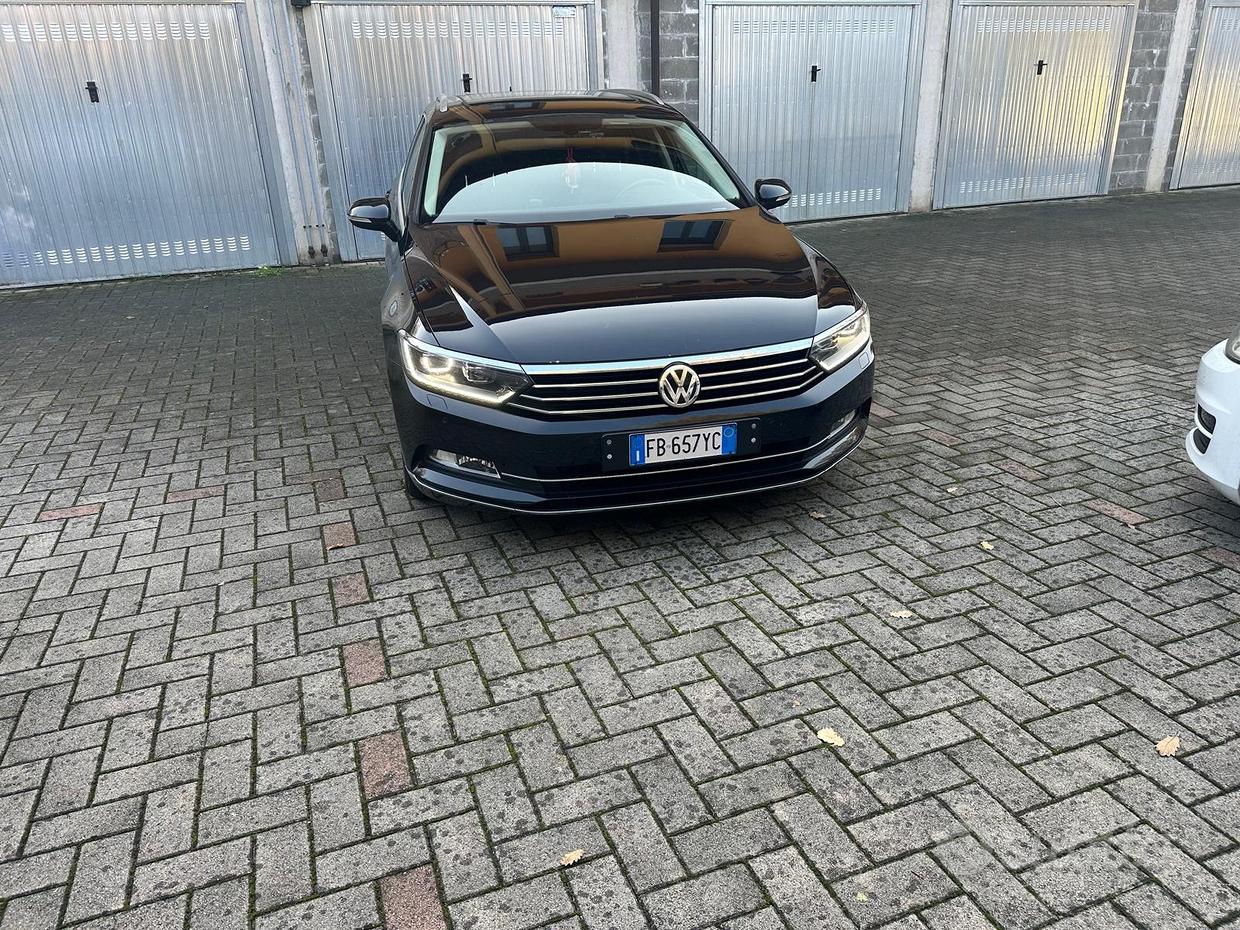 VOLKSWAGEN Passat 8ª serie