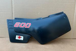 Fianchetto Carena Sinistra Yamaha XT 600 1984 >