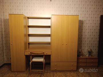 Mobile libreria scrivania