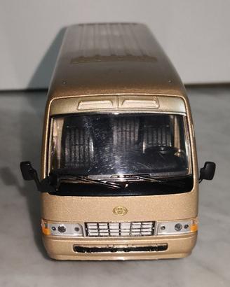 TOYOTA COASTER BUS 1/24 DIECAST MODEL