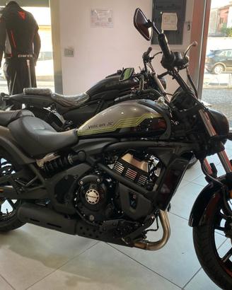 Kawasaki Vulcan S my26