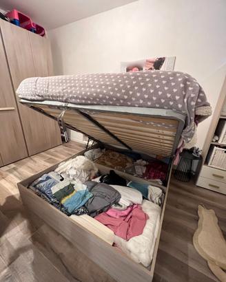 Camera da letto completa