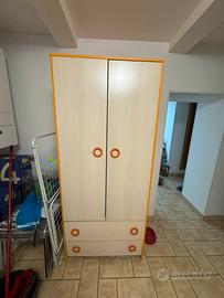 Armadio e comodino cameretta