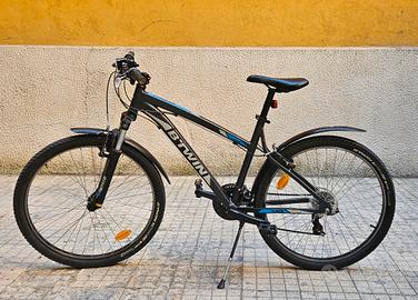 ROCKRIDER 340 Mtb 26" accessoriata, ragazzo/a