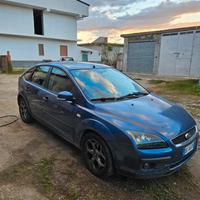 Ford Focus 1.6 90 cv Diesel (da riparare)