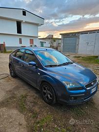 Ford Focus 1.6 90 cv Diesel (da riparare)