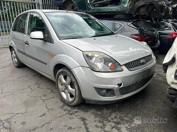 RICAMBI FORD FIESTA RESTYLING 2006 1200cc BENZINA