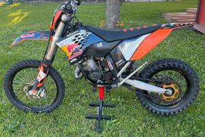 KTM EXC 125 2009 REDBULL KINI limited edition