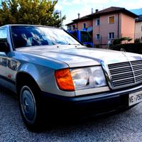 Mercedes 200E.122cv.90KW 1989 anno.