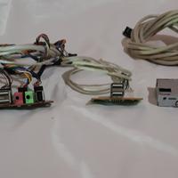 Scheda USB e aux/mic.+ cavi per pc e altro - 4 Pz-