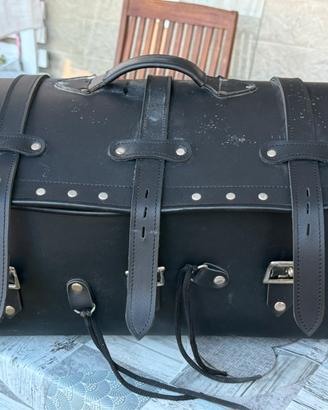 Bauletto in cuoio per custom