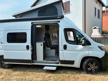 VAN 4 POSTI VIAGGIO / 4 POSTI LETTO - AUTOCARAVAN