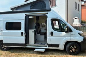 VAN 4 POSTI VIAGGIO / 4 POSTI LETTO - AUTOCARAVAN