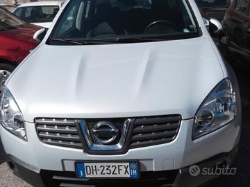 Nissan Qashqai 2.0 dCi DPF 4WD Acenta - 32