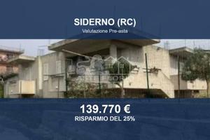 Immobile in asta di 220 m² a Siderno