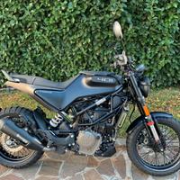 Husqvarna Svartpilen 401 - 2022