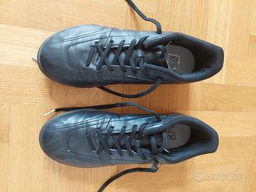 scarpe kipsta da calcetto 