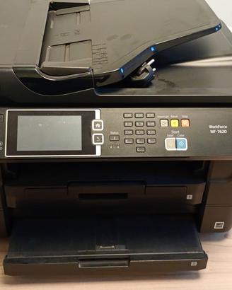 Stampante multifunzione Inkjet Colore WorkForce WF