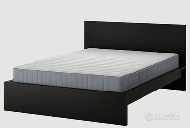 letto matrimoniale Ikea nero o bianco 