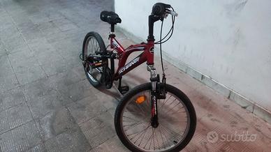bici con pedalata 
