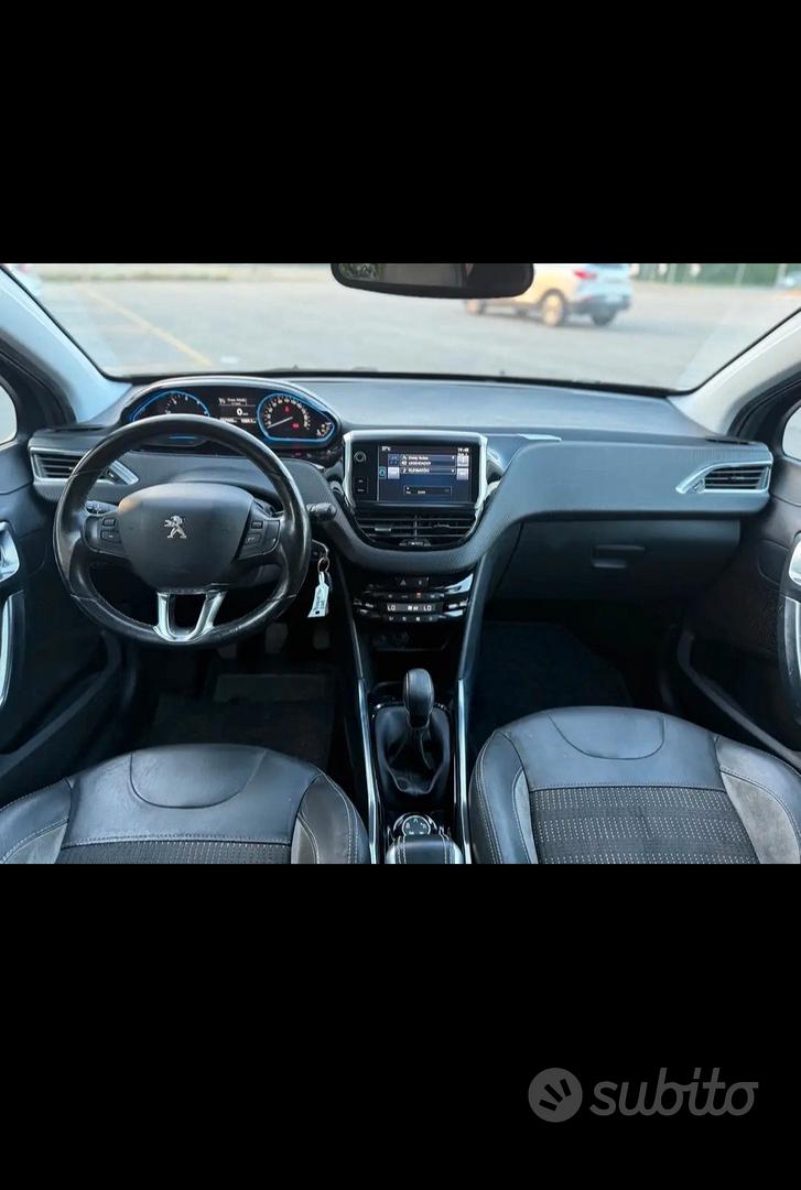 Peugeot 2008 2015 photo 4
