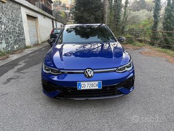 Golf 8r