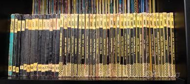 Satanik Corno da n. 2 a n. 183 lotto di 126 albi