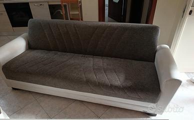 DIVANO COME NUOVO meno di metà prezzo 